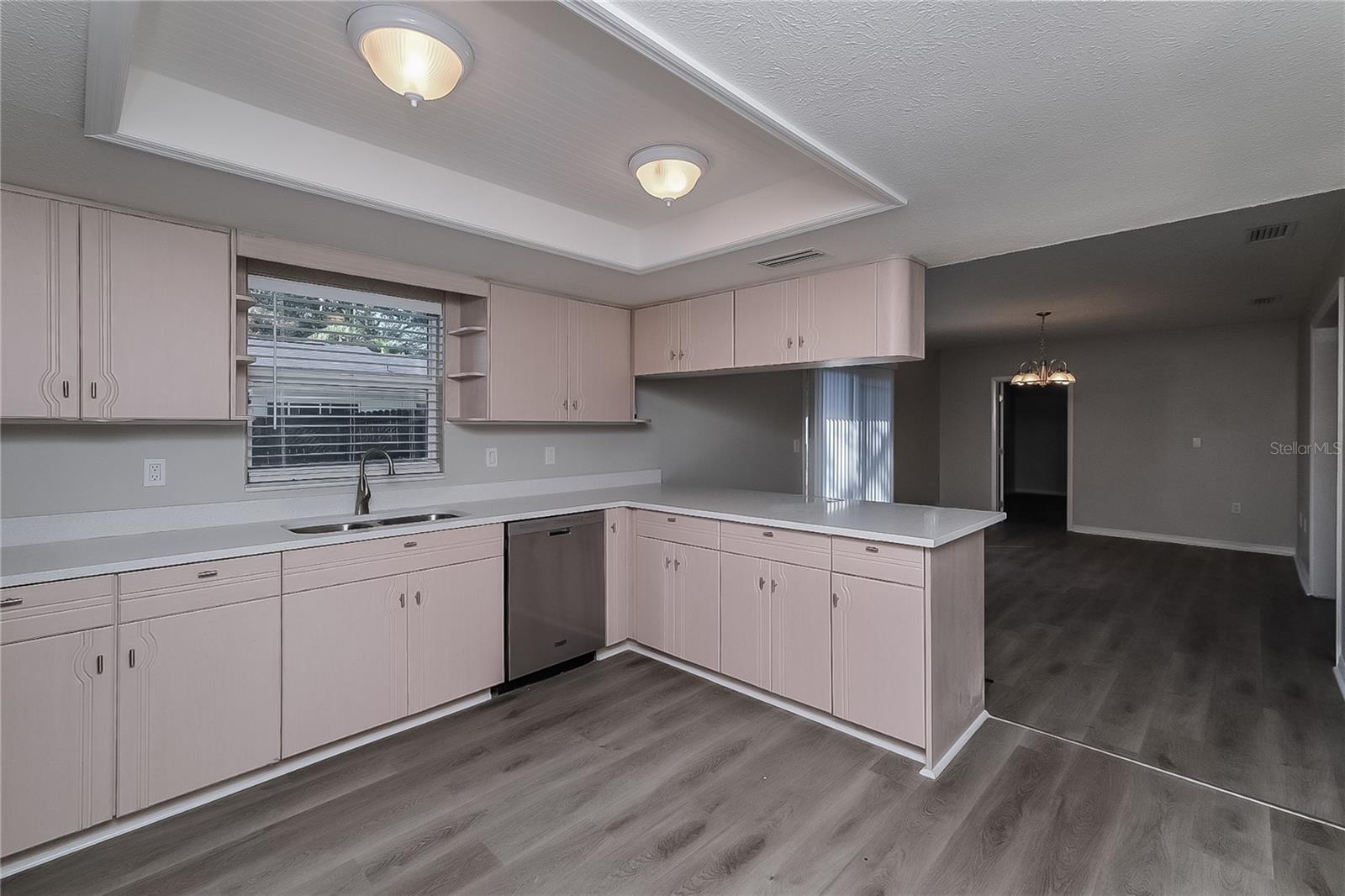 Image 7 of 16 For 7900 Lightfoot Drive