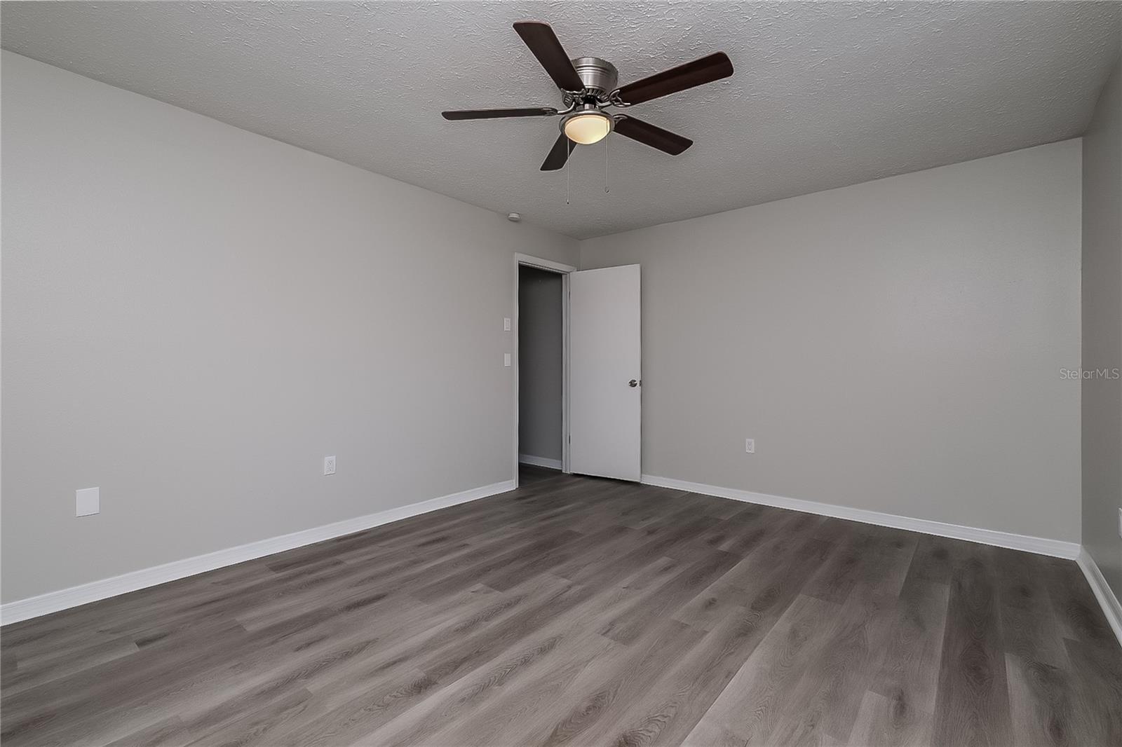 Image 9 of 16 For 7900 Lightfoot Drive