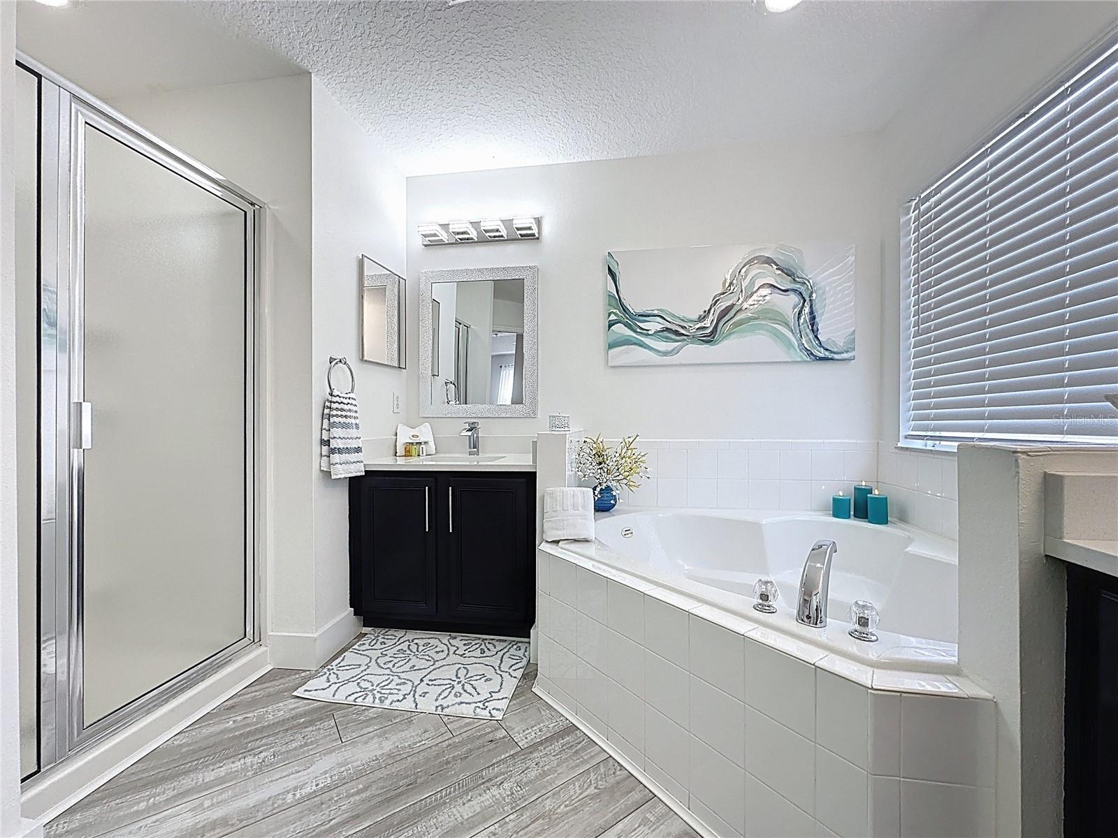 Image 45 of 51 For 8518 La Isla Drive