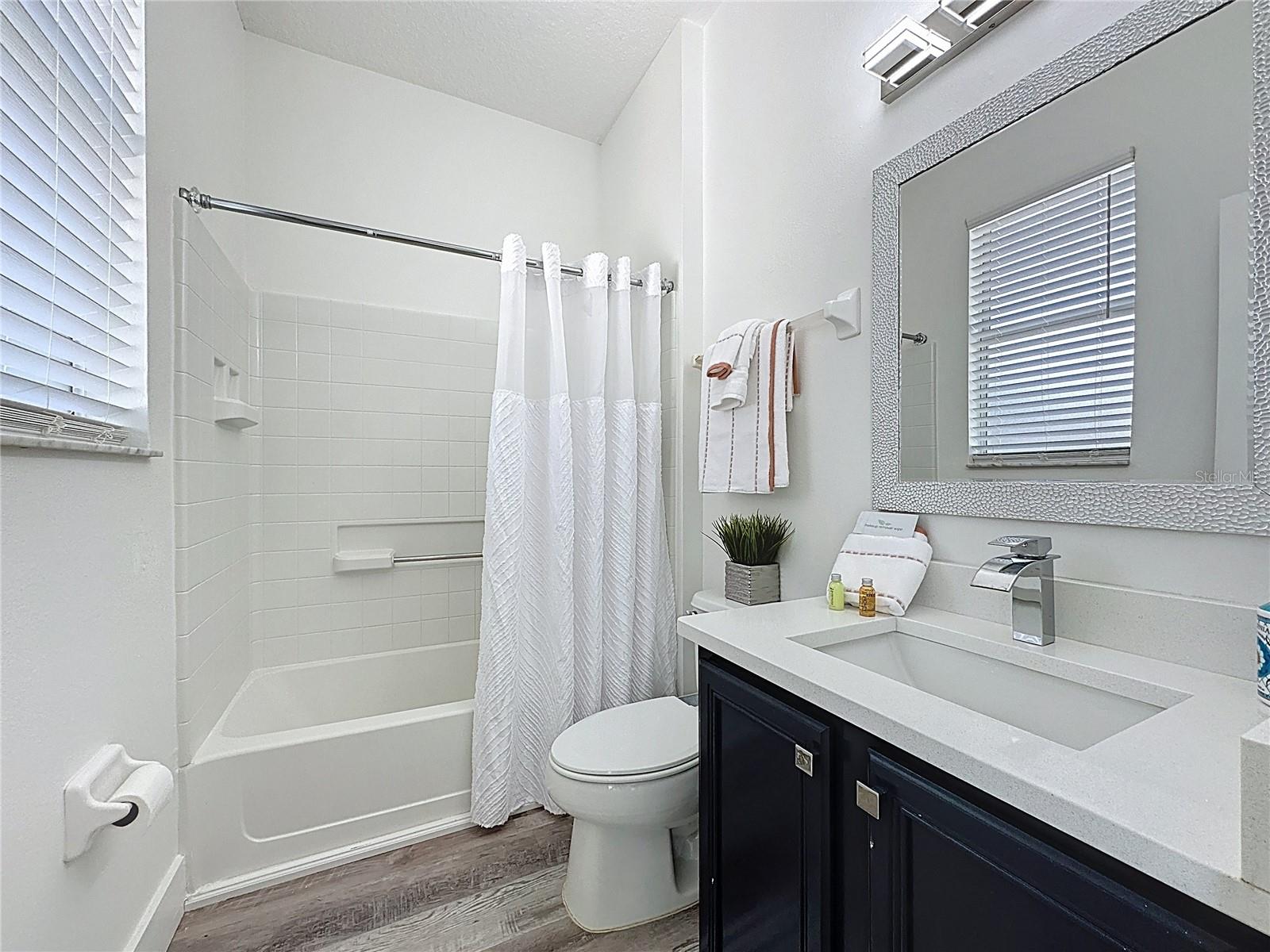 Image 47 of 51 For 8518 La Isla Drive