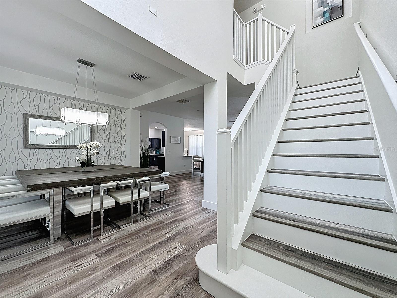 Image 5 of 51 For 8518 La Isla Drive
