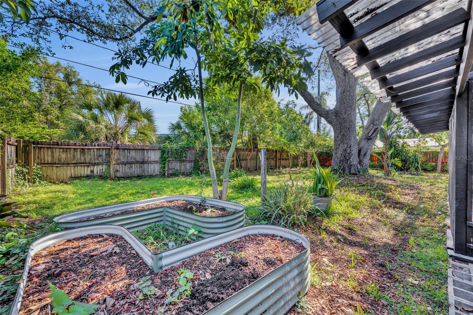Image 29 of 32 For 3615 Pelican Ln