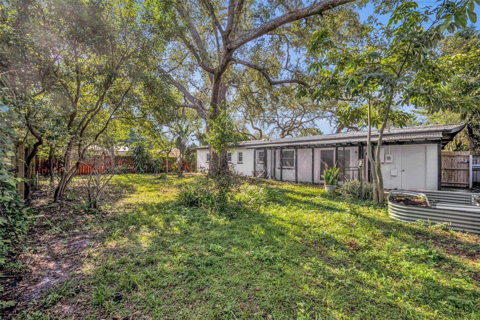 Image 30 of 32 For 3615 Pelican Ln