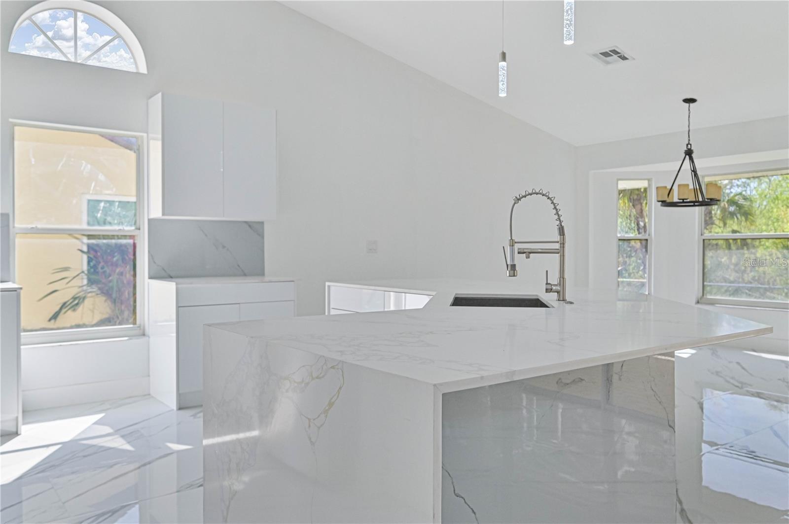 Image 13 of 43 For 3832 Sabal Springs Boulevard