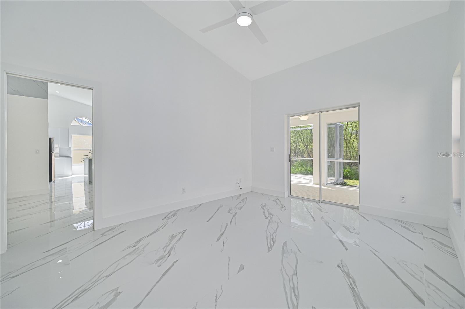 Image 20 of 43 For 3832 Sabal Springs Boulevard