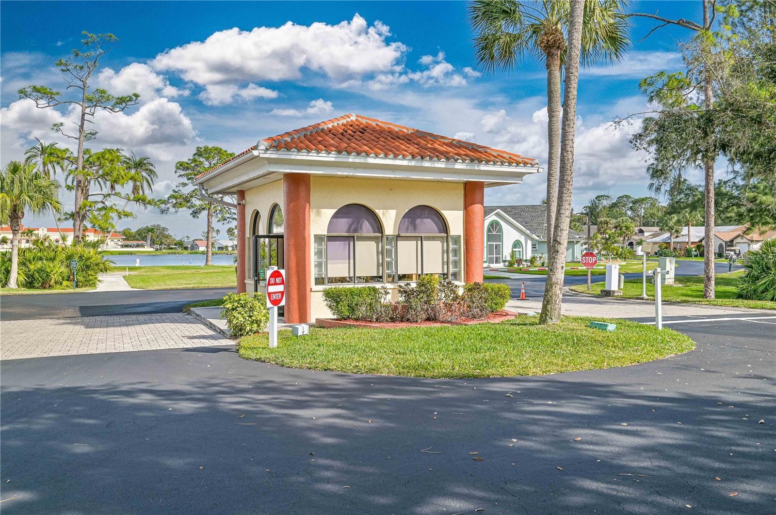 Image 34 of 43 For 3832 Sabal Springs Boulevard