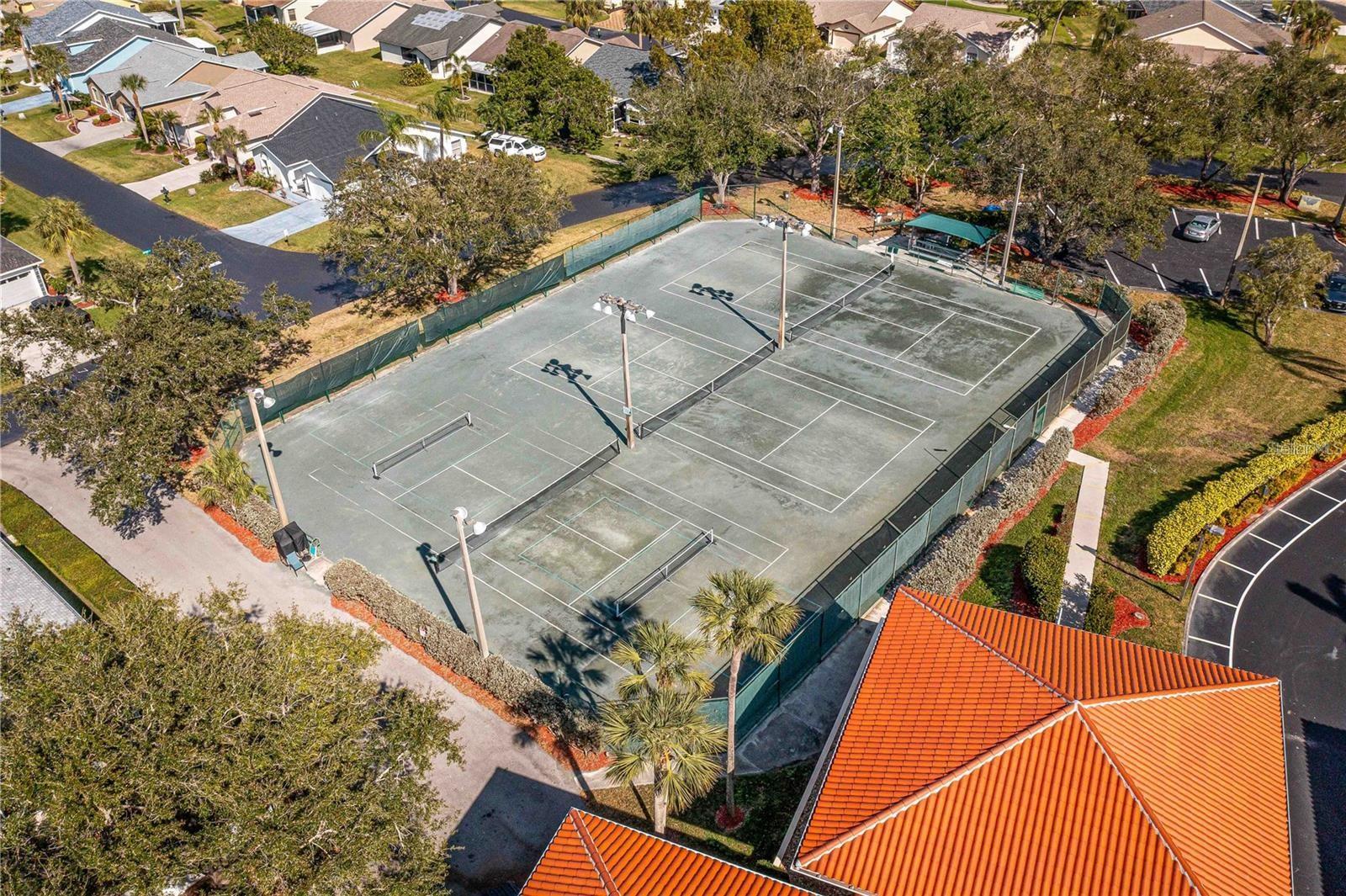 Image 37 of 43 For 3832 Sabal Springs Boulevard