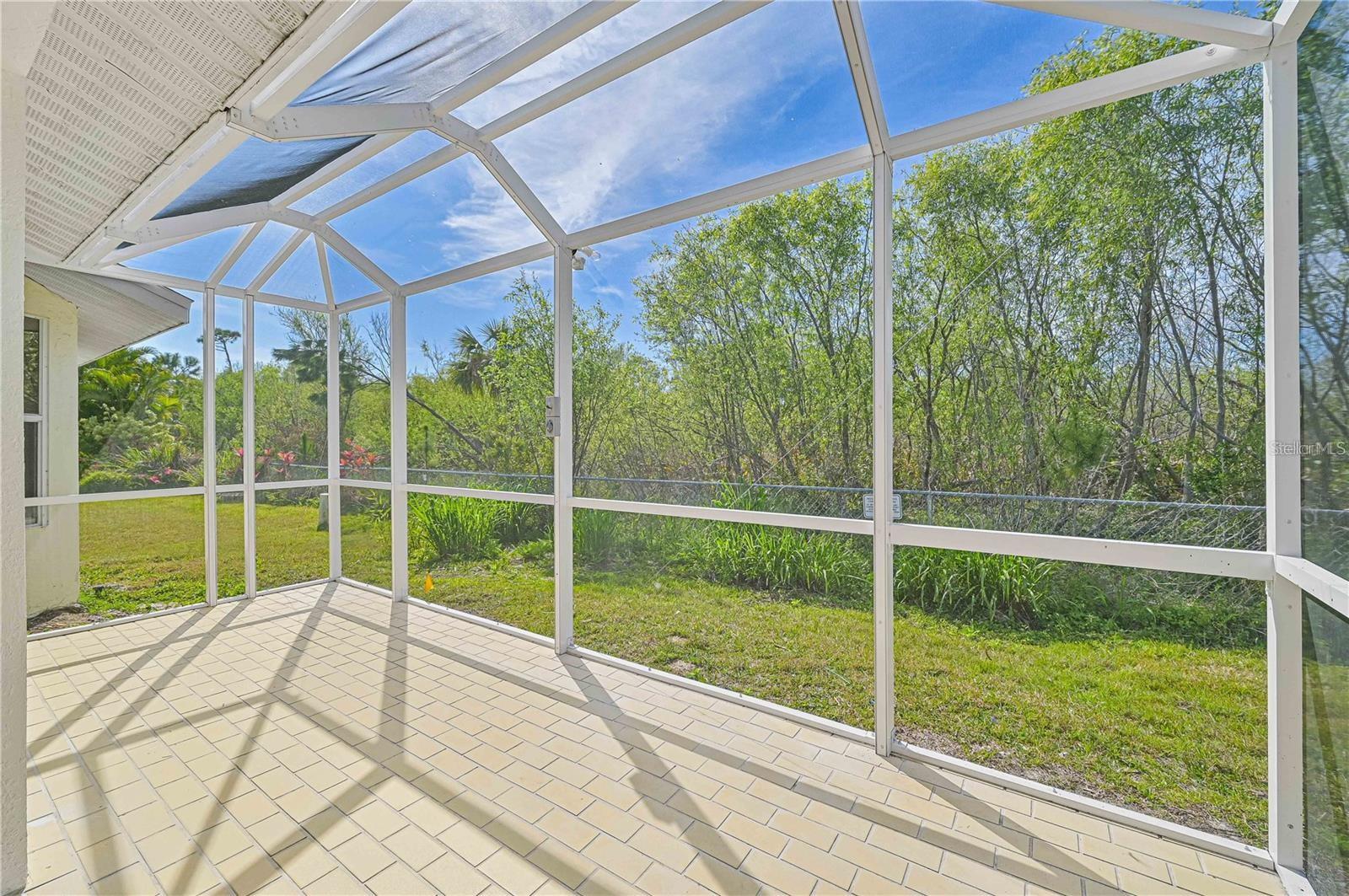 Image 6 of 43 For 3832 Sabal Springs Boulevard