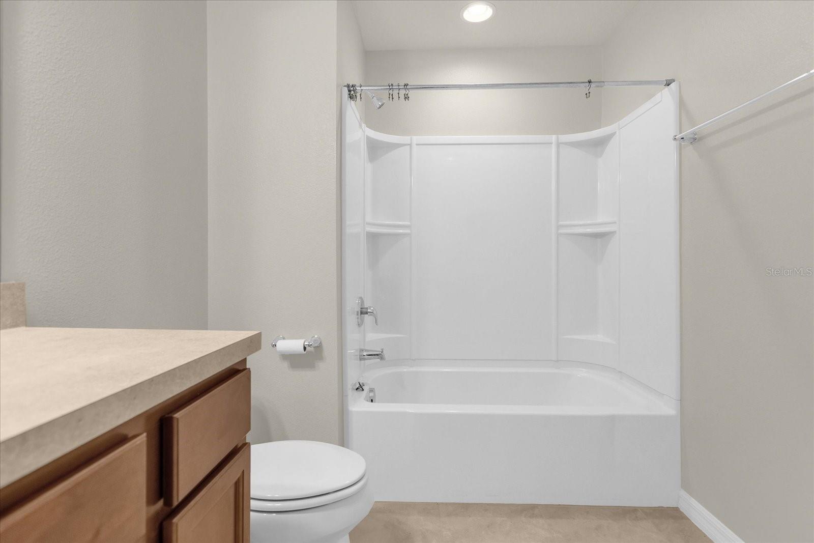 Image 12 of 33 For 2742 Red Horse Drive