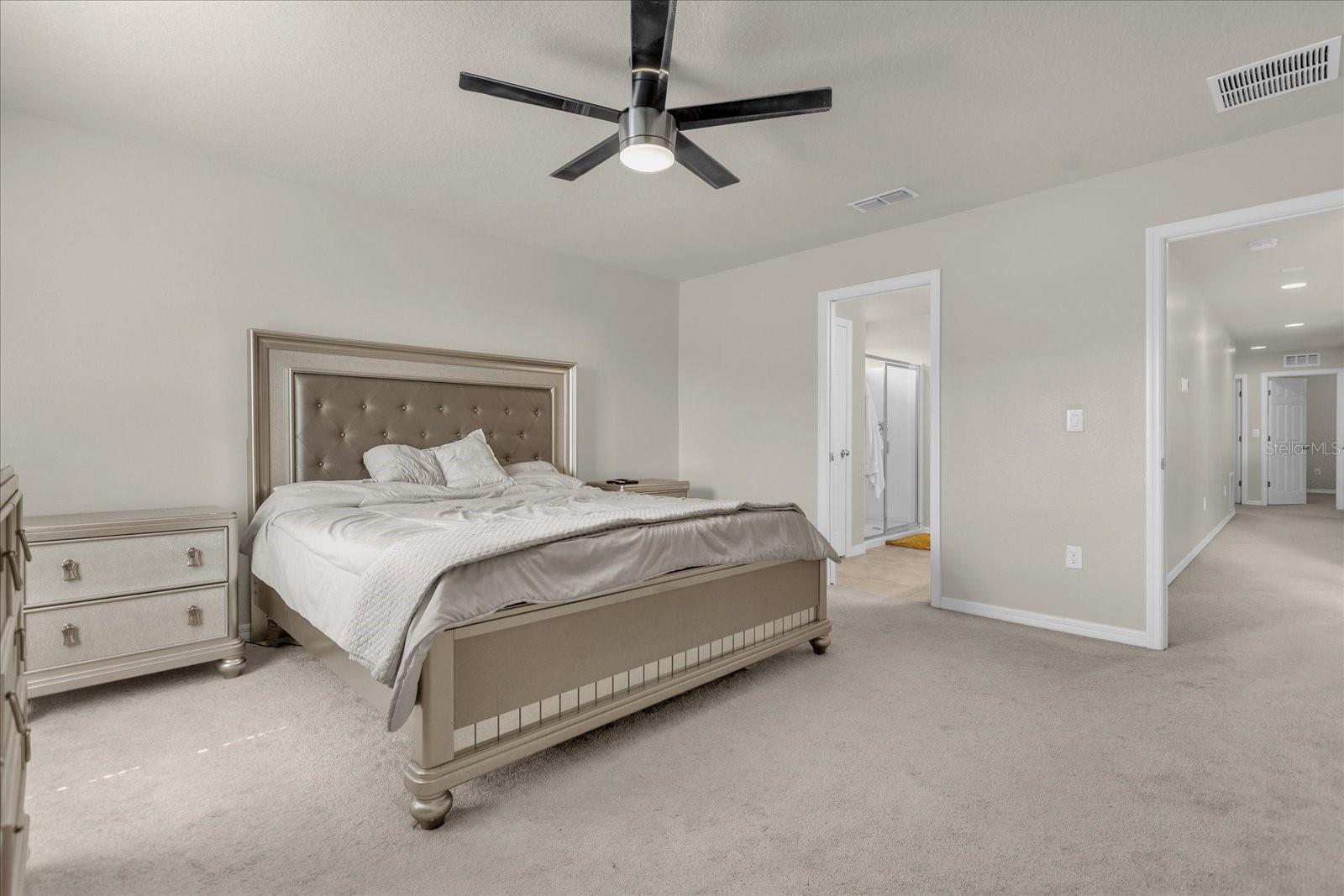 Image 17 of 33 For 2742 Red Horse Drive