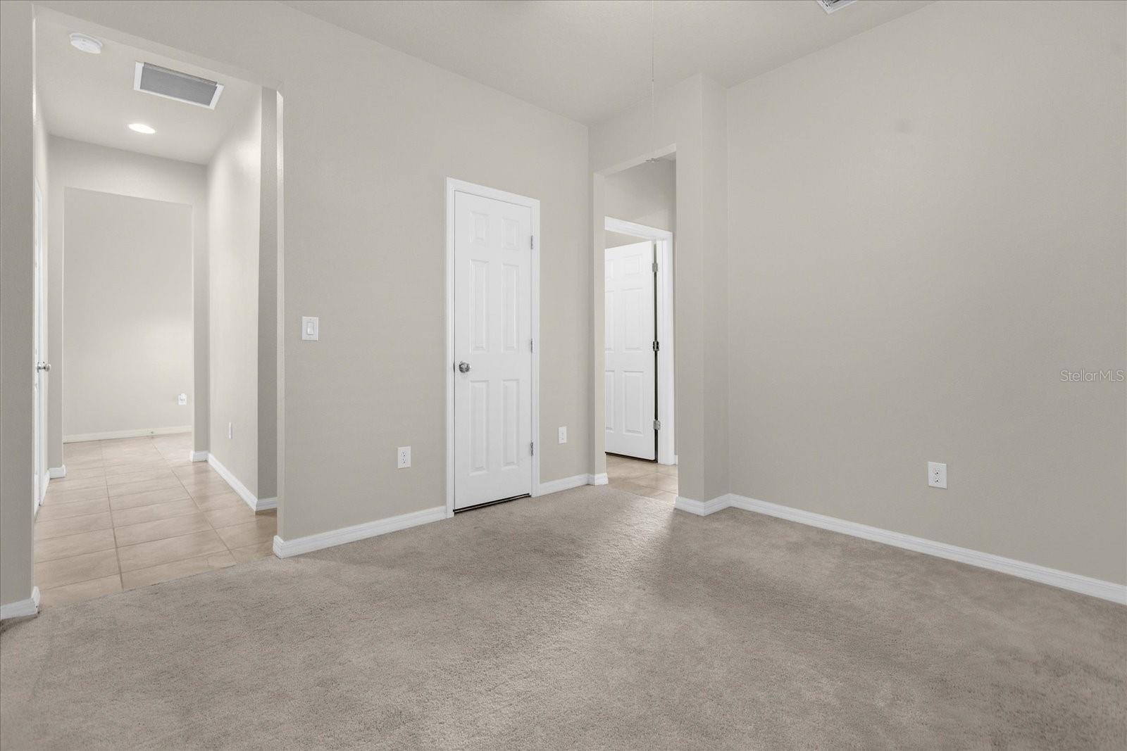 Image 31 of 33 For 2742 Red Horse Drive