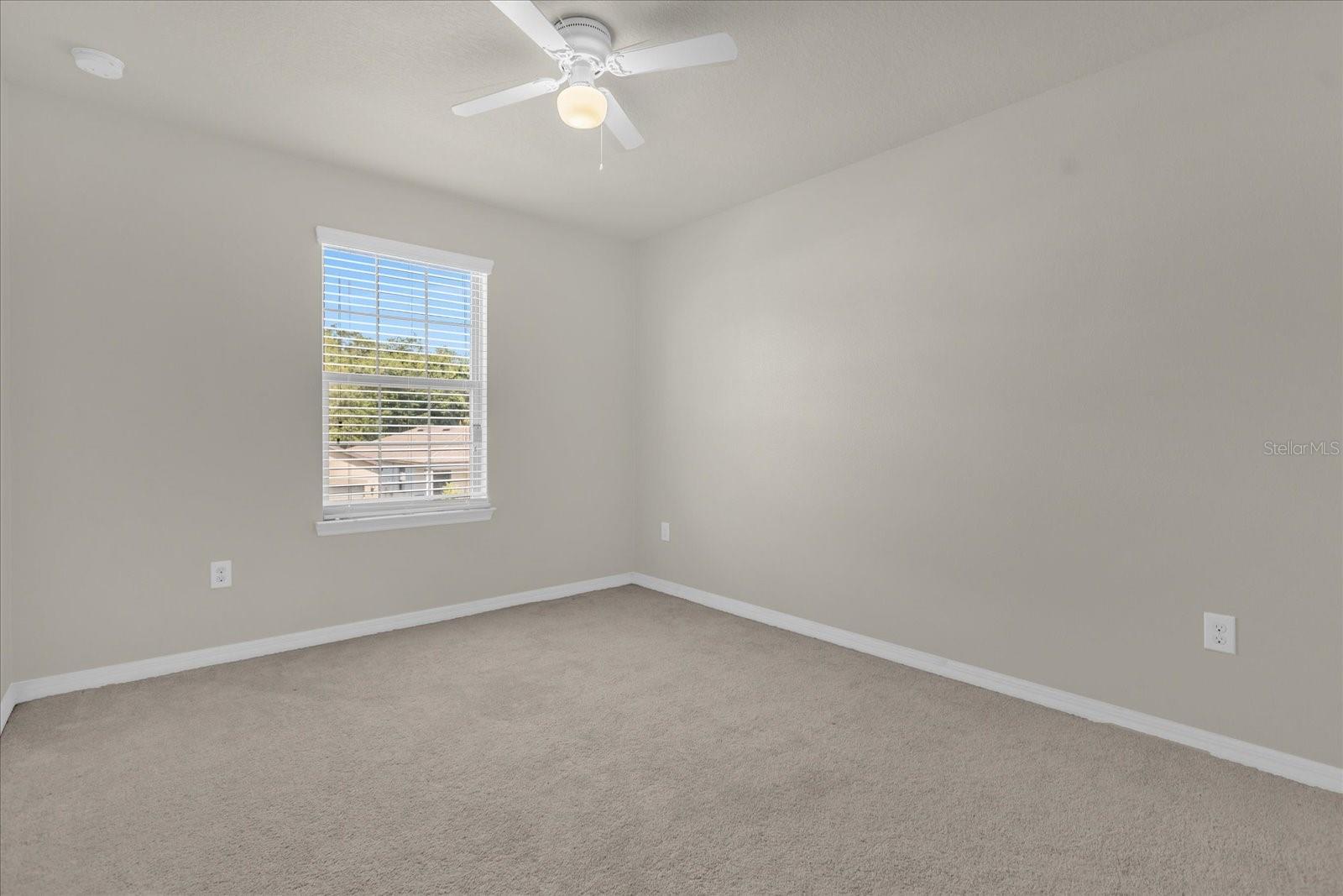Image 9 of 33 For 2742 Red Horse Drive