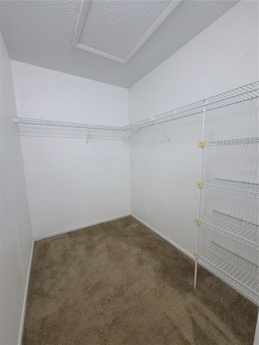 Image 11 of 13 For 3124 Semoran Boulevard 206