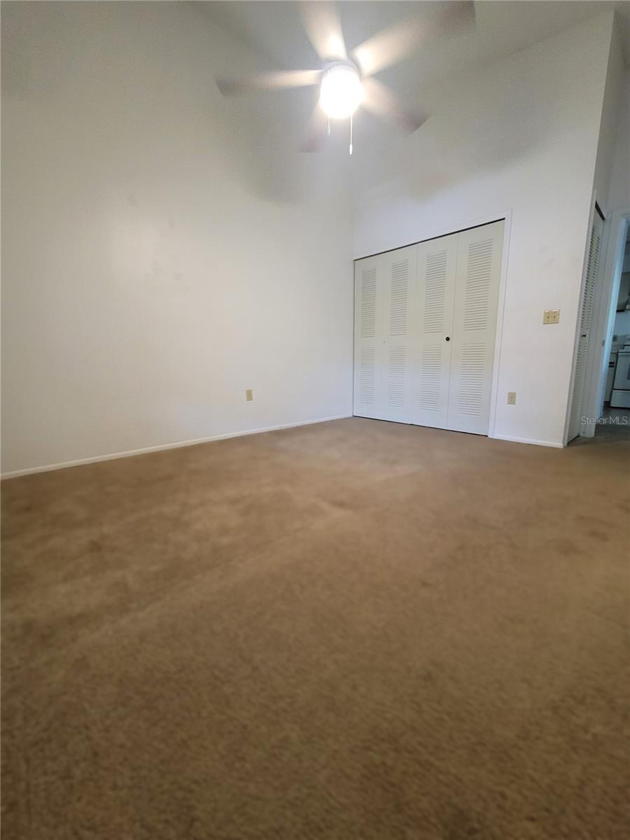 Image 6 of 13 For 3124 Semoran Boulevard 206