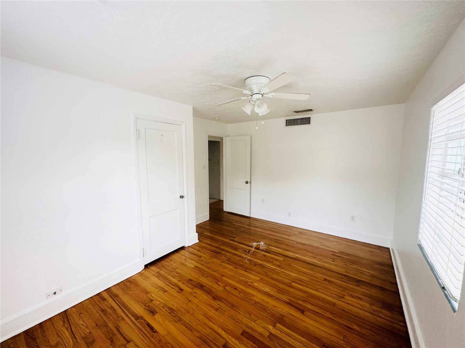 Image 8 of 9 For 1016 Atkins Place B