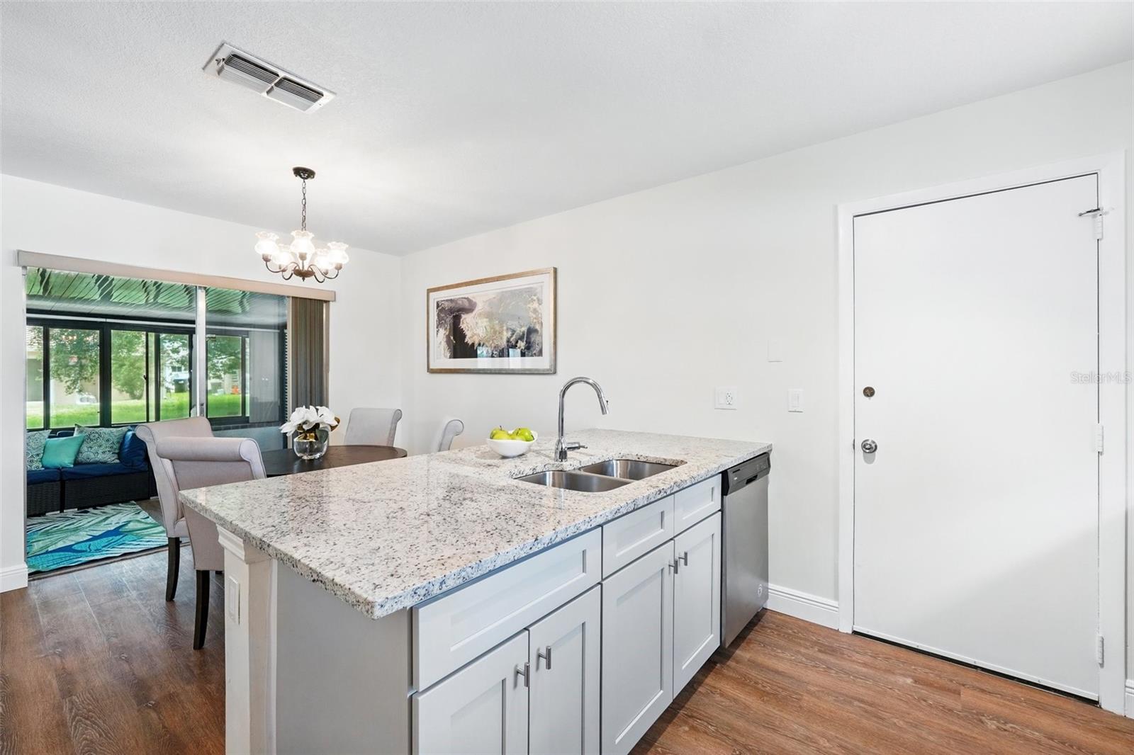 Image 16 of 36 For 10849 William Tell Drive