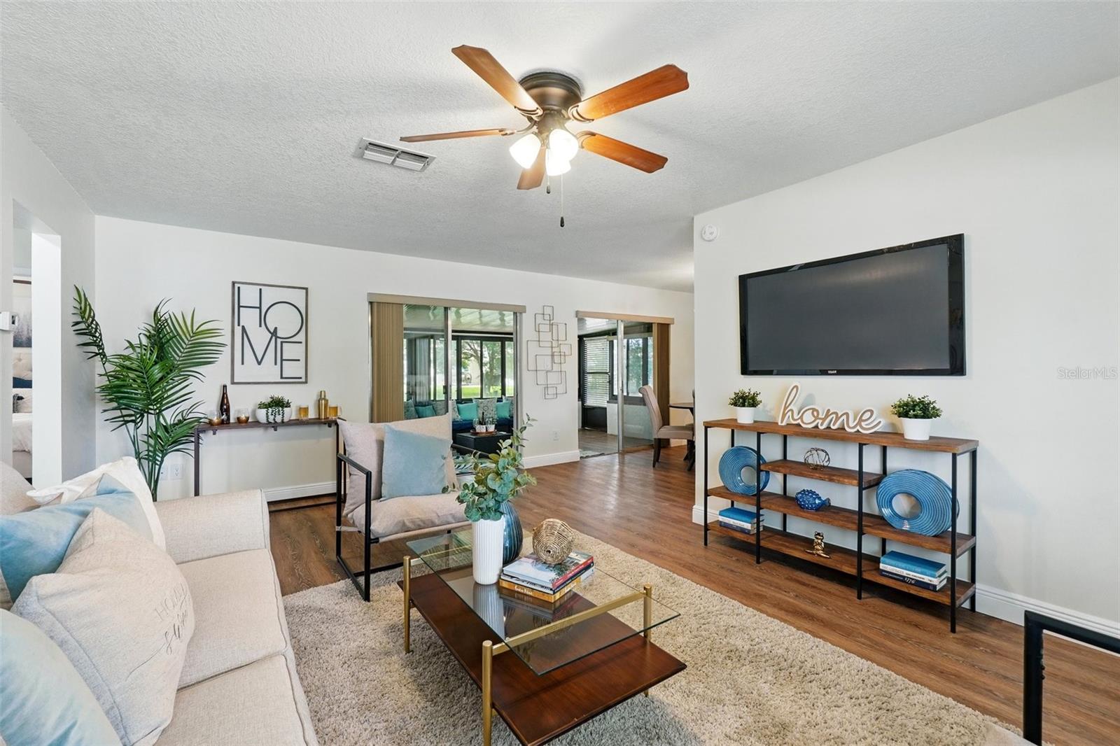 Image 7 of 36 For 10849 William Tell Drive