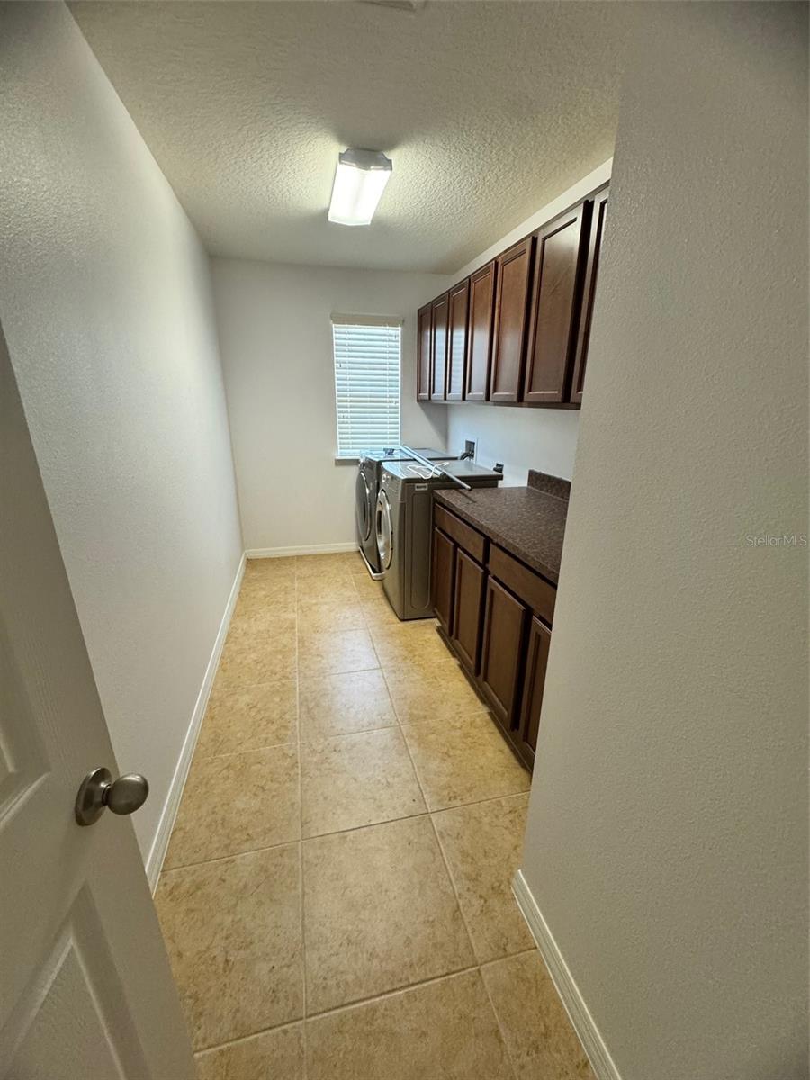 Image 13 of 26 For 2725 Monticello Way