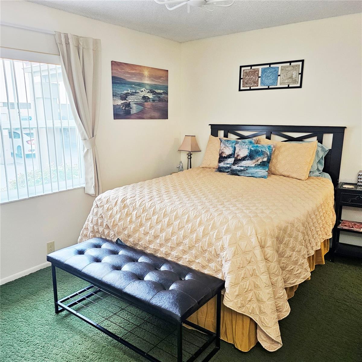 Image 11 of 22 For 314 Windmeadows Street 314