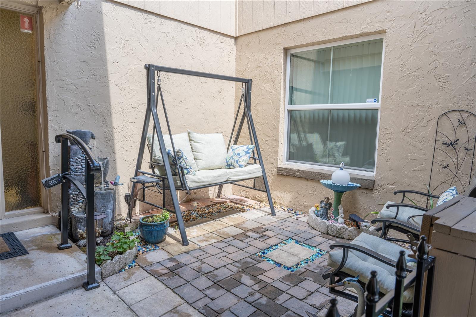 Image 16 of 22 For 314 Windmeadows Street 314