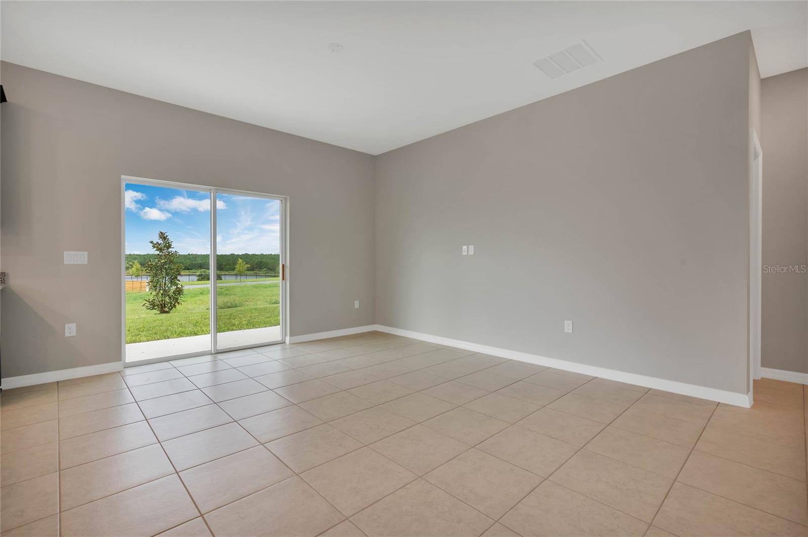 Image 12 of 42 For 3569 Dahlia Drive