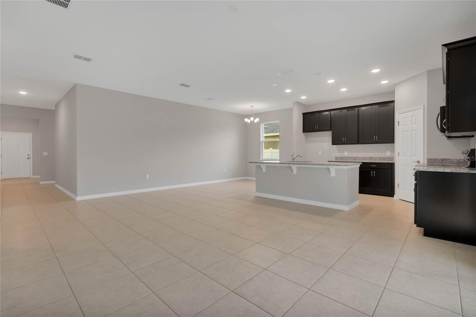 Image 17 of 42 For 3569 Dahlia Drive