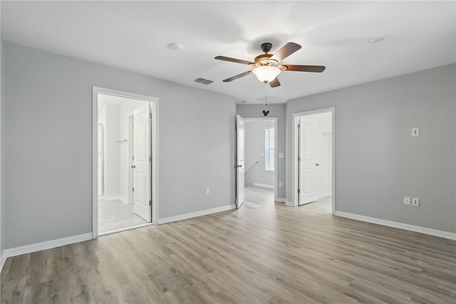 Image 13 of 24 For 10172 Storey Grove Way