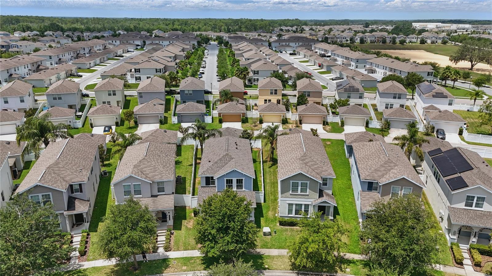 Image 20 of 24 For 10172 Storey Grove Way