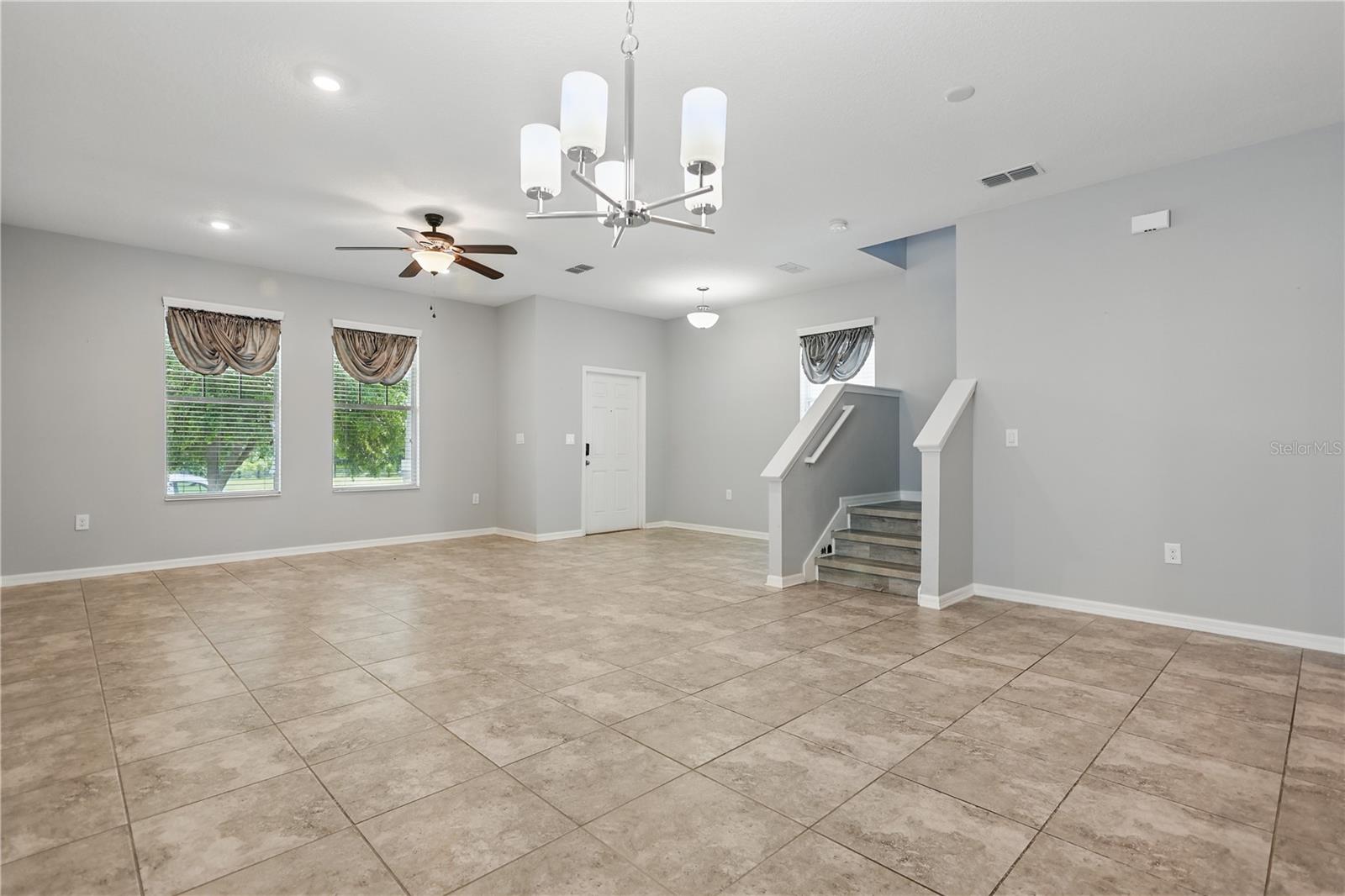 Image 4 of 24 For 10172 Storey Grove Way