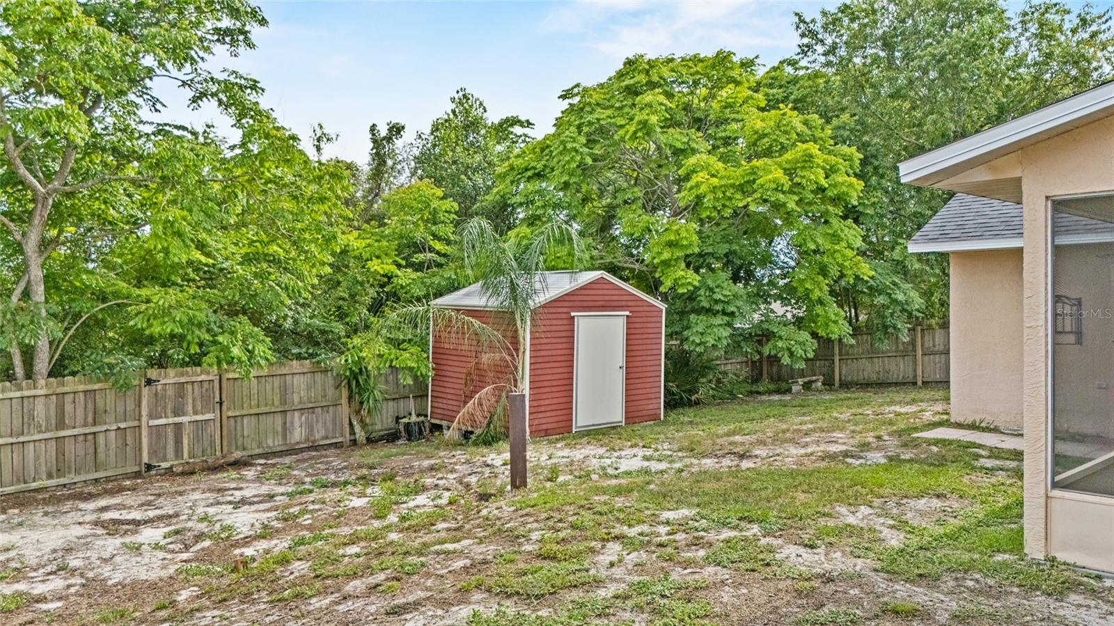Image 29 of 39 For 2311 Alton Road