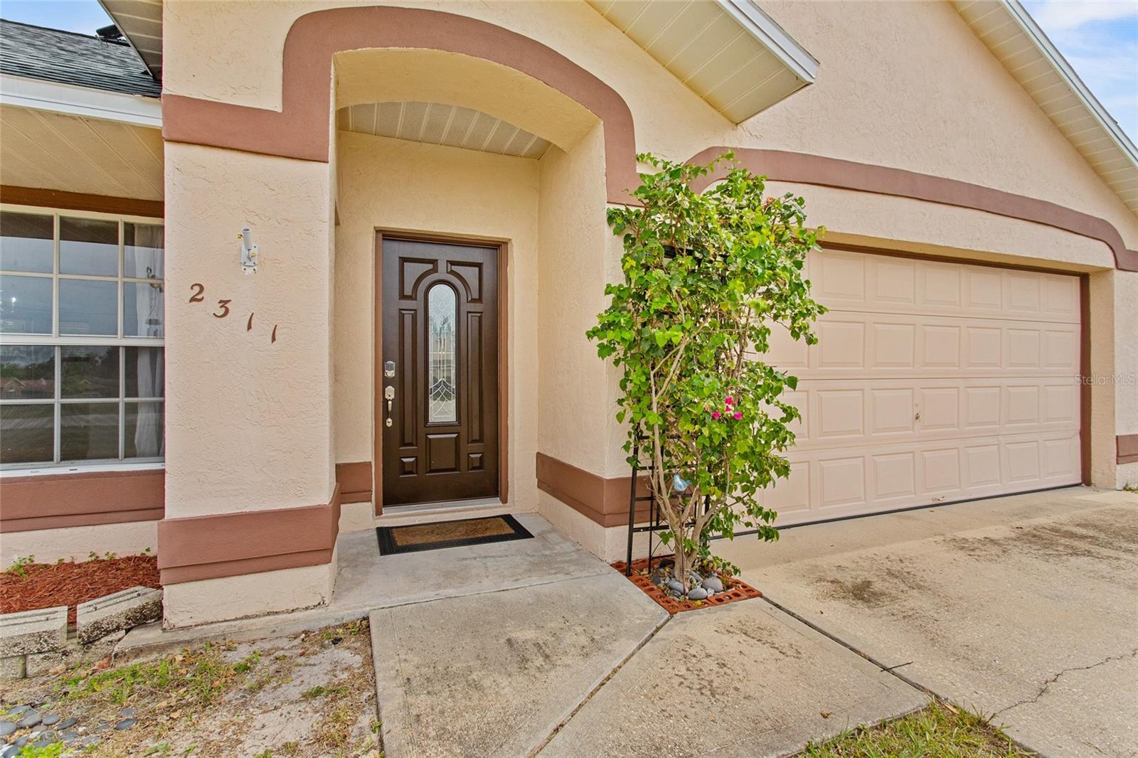 Image 3 of 39 For 2311 Alton Road