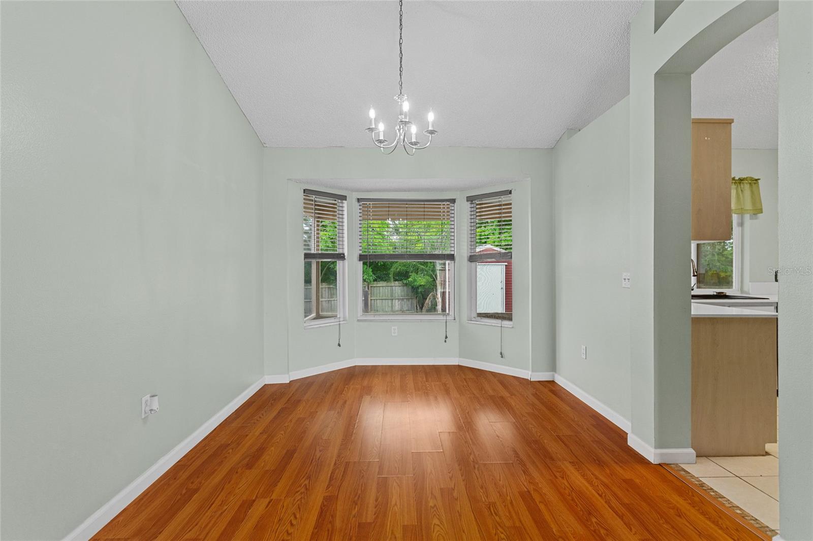 Image 9 of 39 For 2311 Alton Road