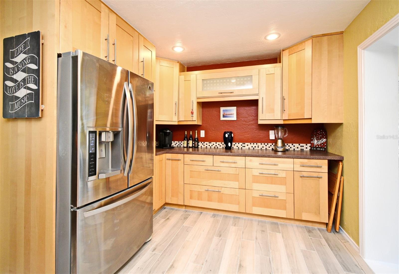 Image 8 of 34 For 2810 Nancy Street