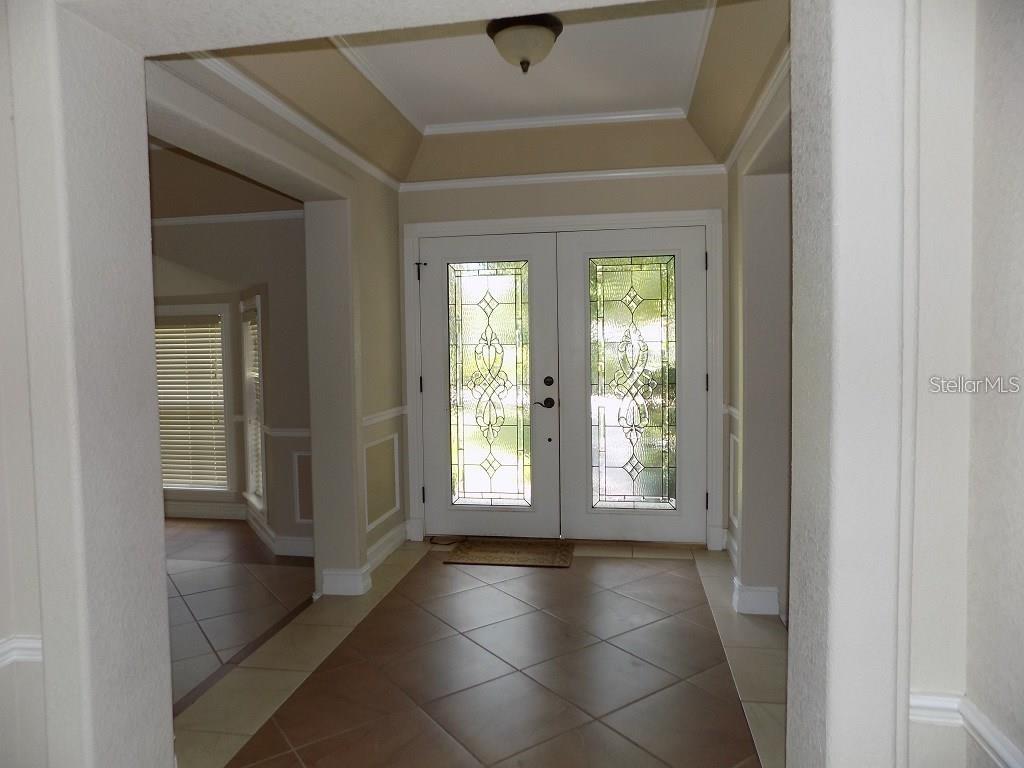 Image 3 of 25 For 8052 Oak Park Road