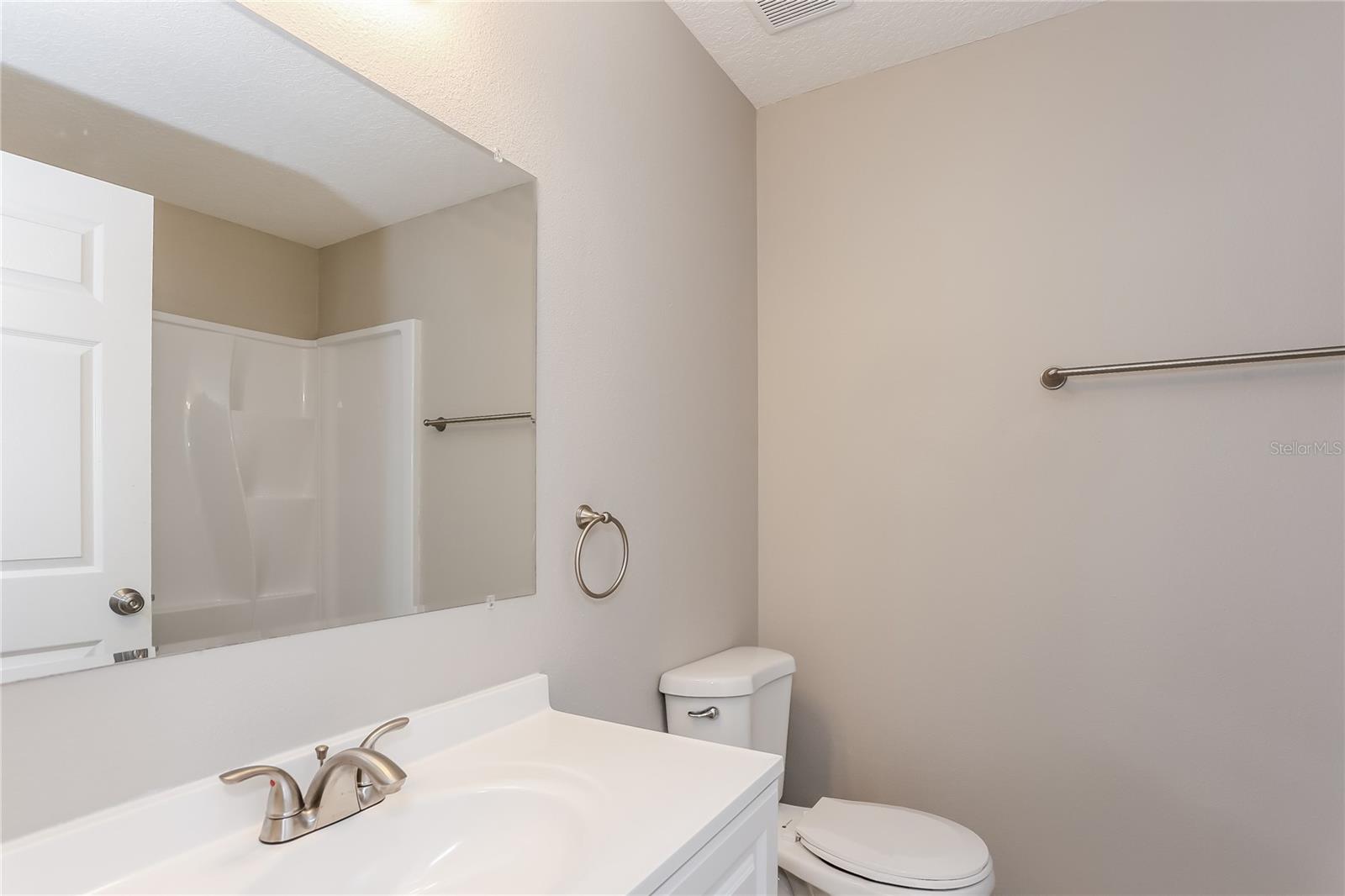 Image 9 of 16 For 885 Newton Avenue S