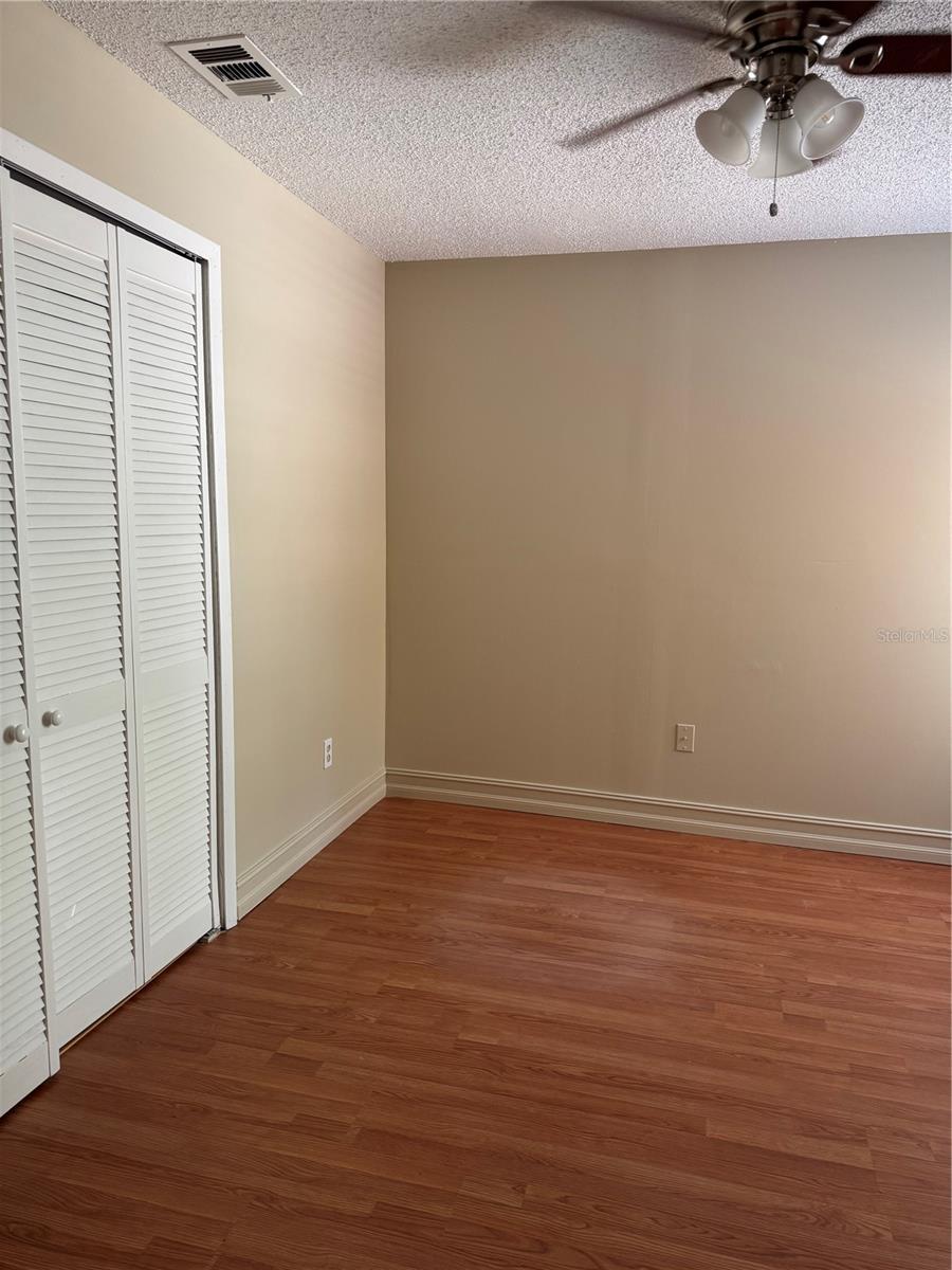 Image 9 of 19 For 1618 Bobolink Lane