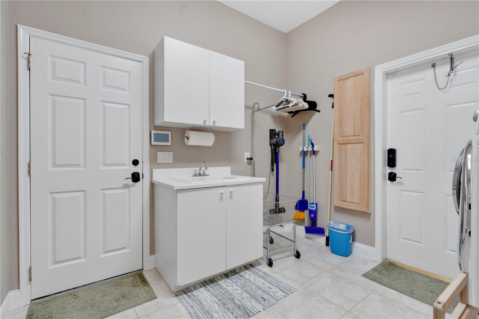 Image 24 of 43 For 4052 Gilder Rose Place