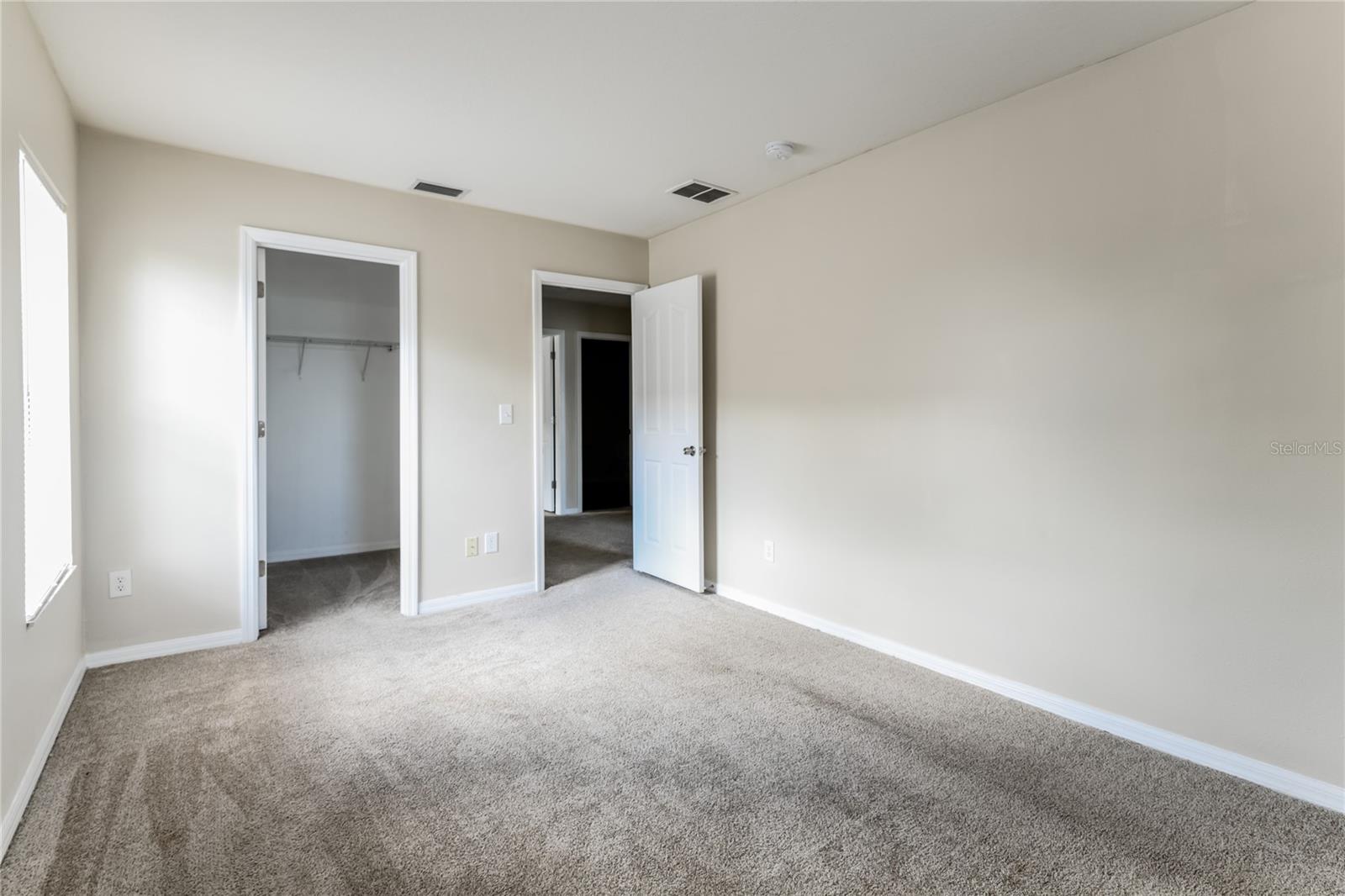 Image 12 of 17 For 4641 White Bay Circle