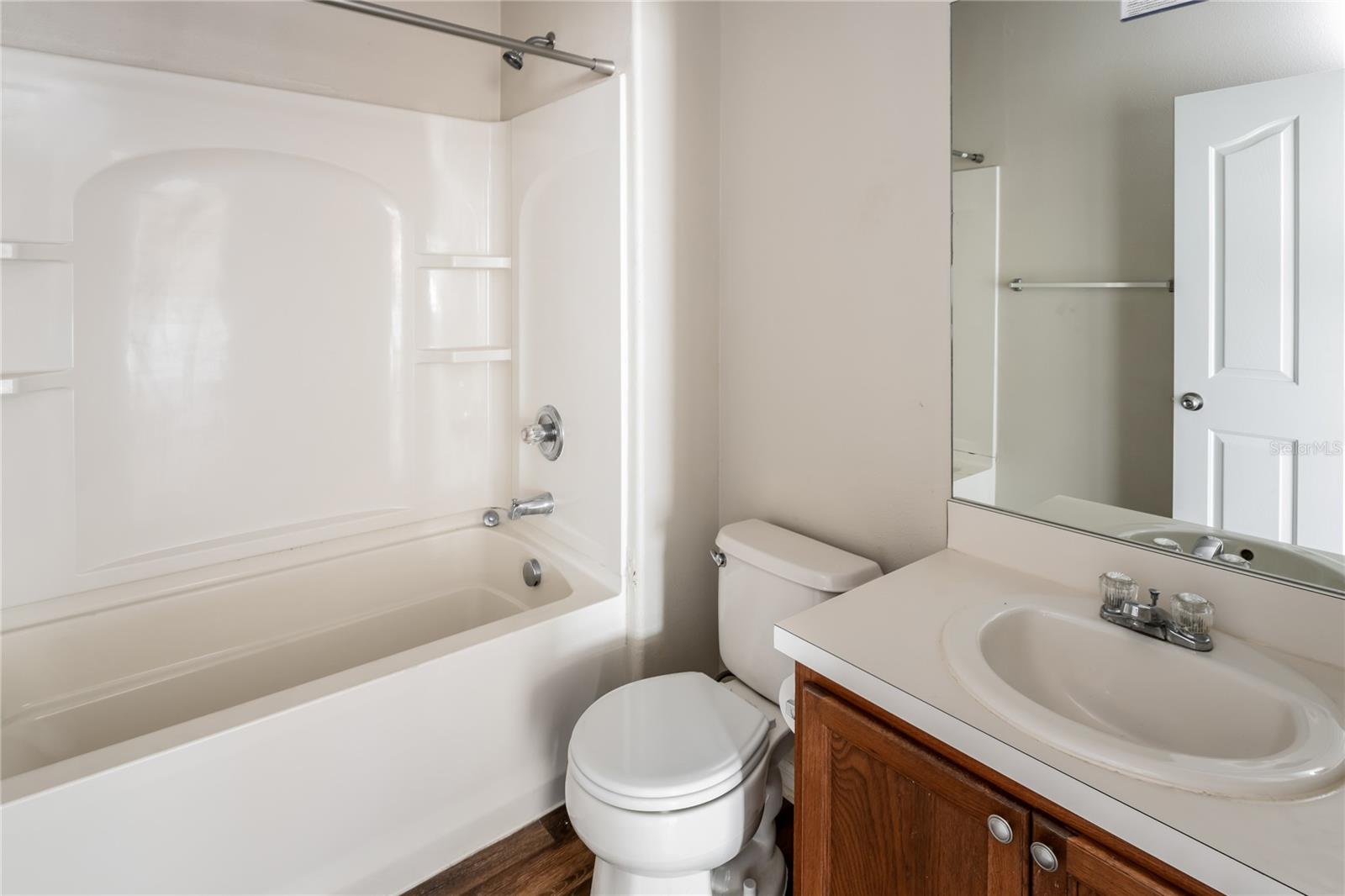 Image 16 of 17 For 4641 White Bay Circle