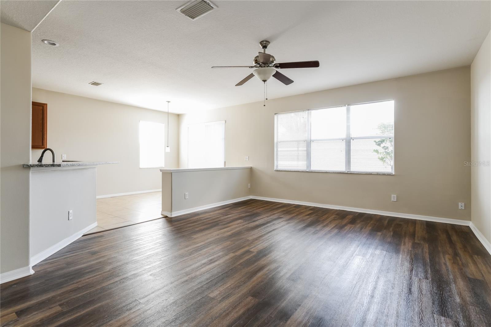 Image 7 of 17 For 4641 White Bay Circle