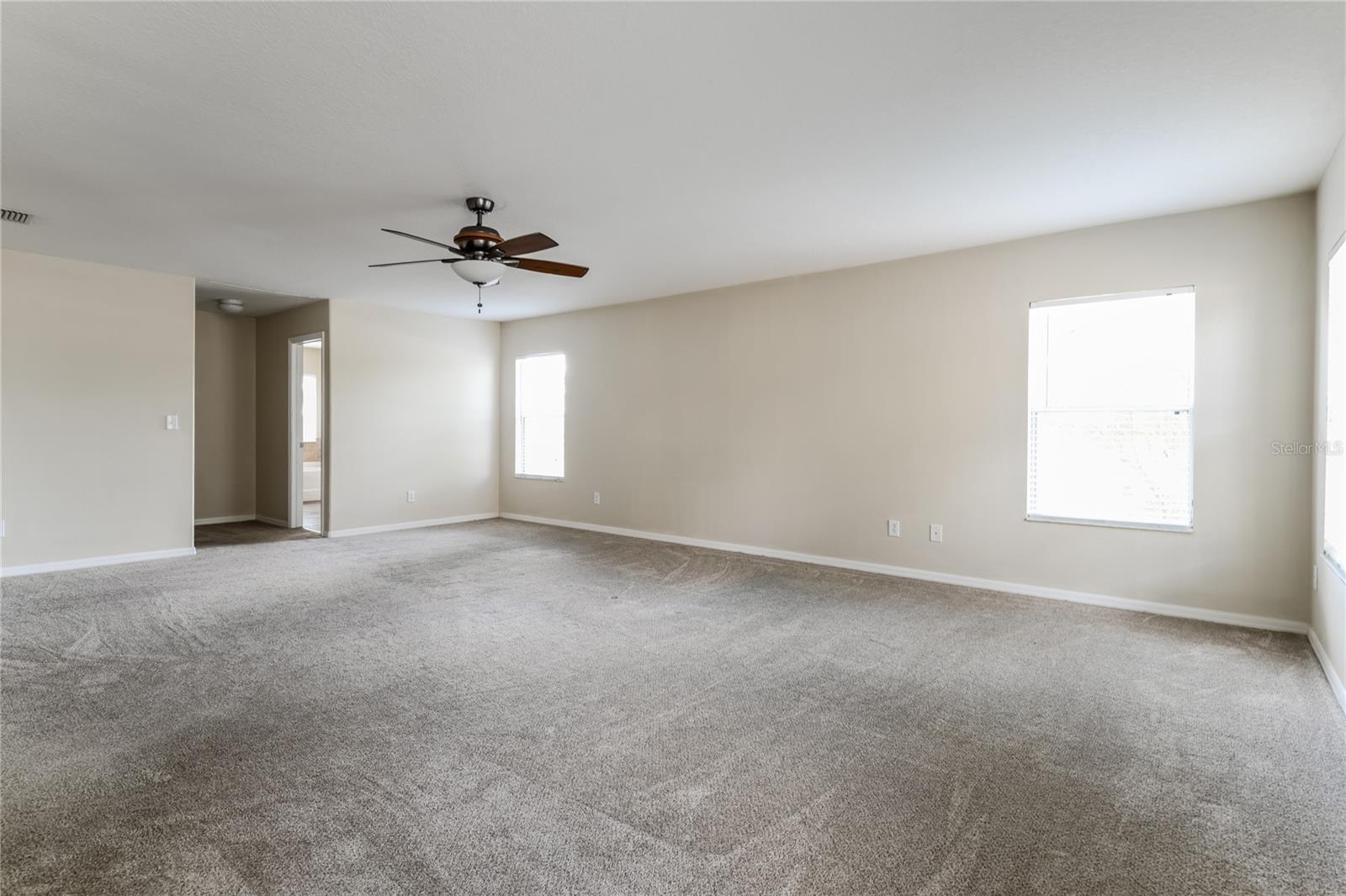 Image 8 of 17 For 4641 White Bay Circle