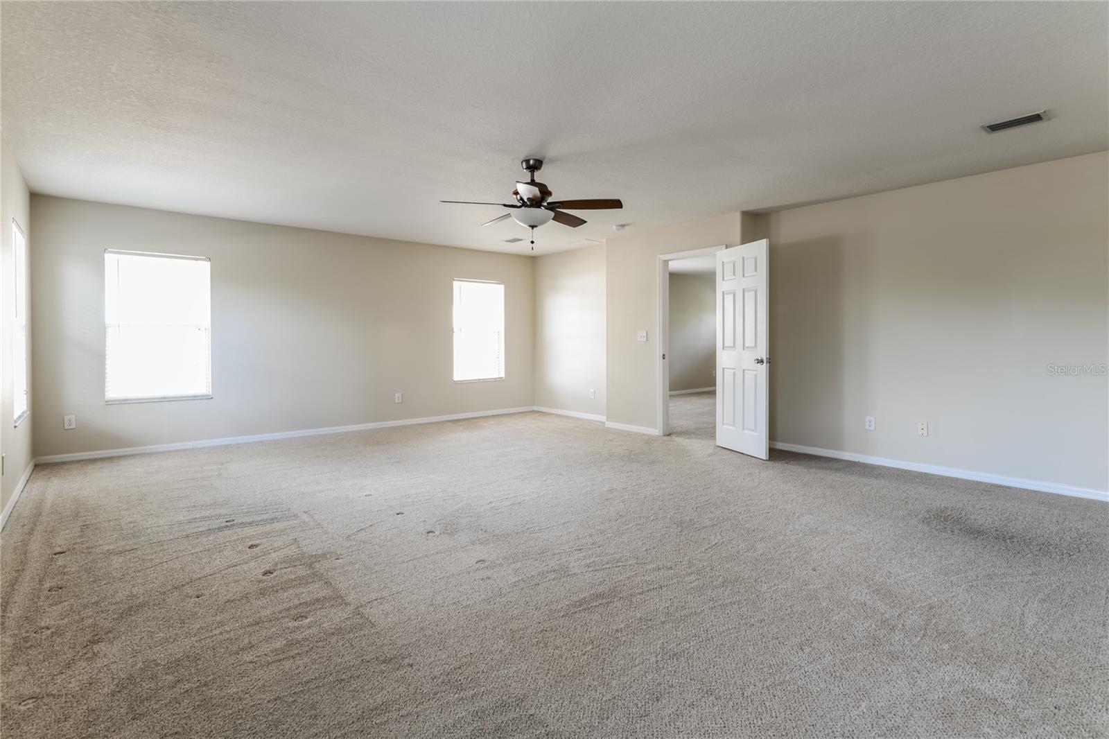 Image 9 of 17 For 4641 White Bay Circle