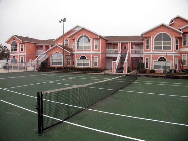 Image 21 of 75 For 8704 Knightsbridge Court B