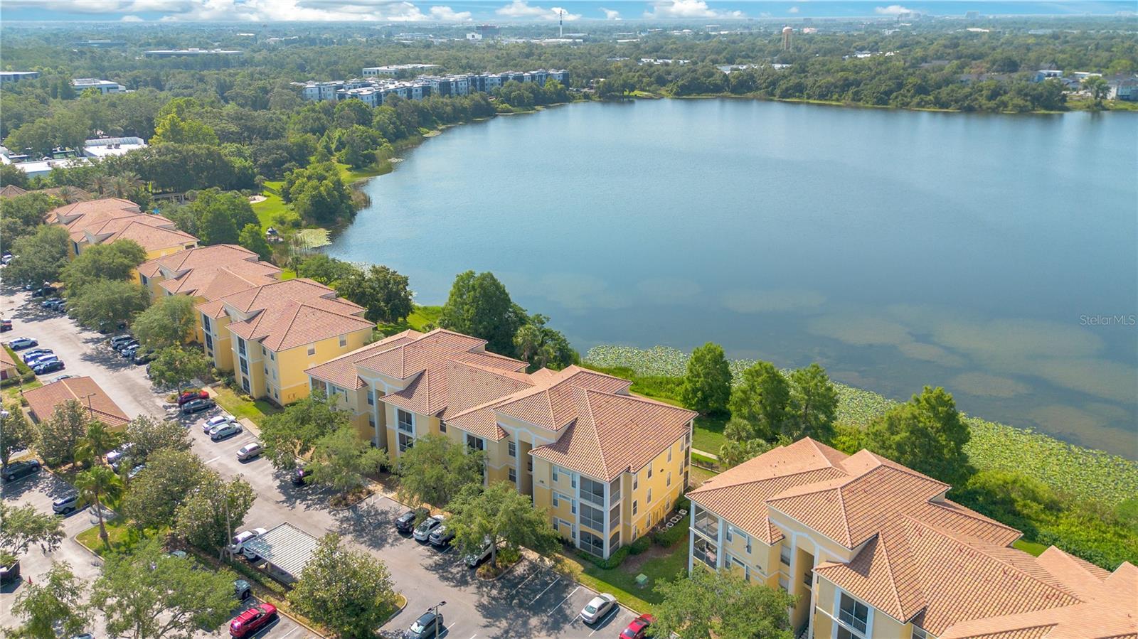 Image 4 of 25 For 1440 Lake Shadow Circle 8302
