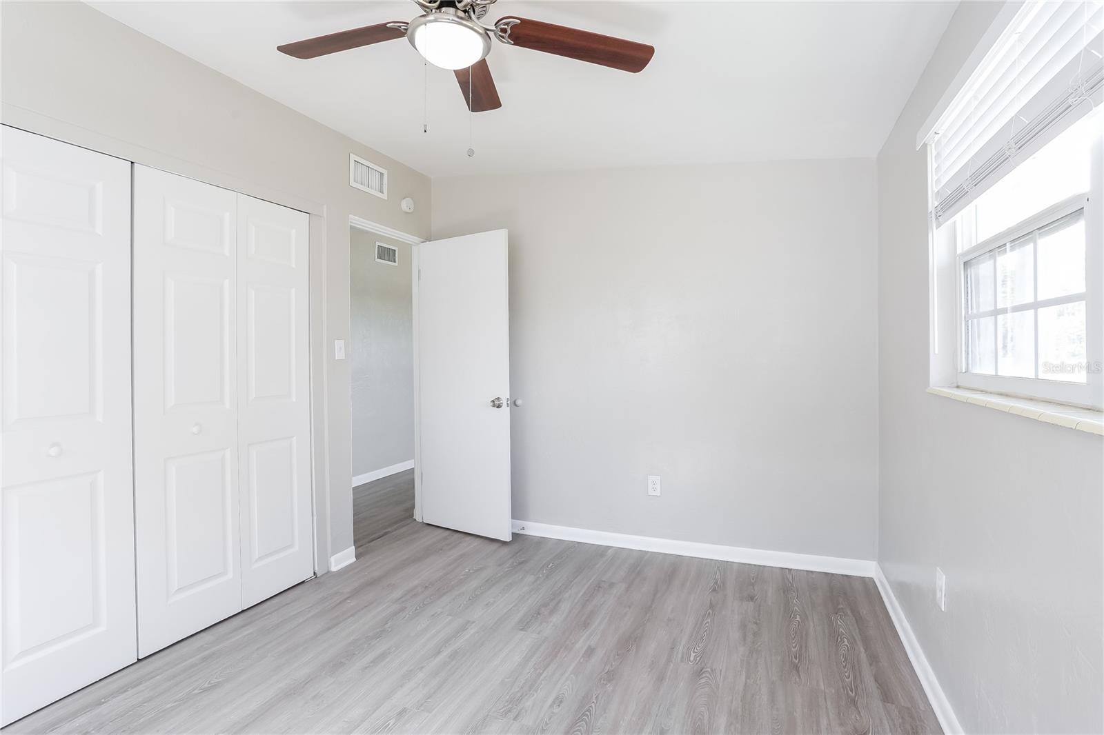 Image 13 of 16 For 9564 Crestview Street
