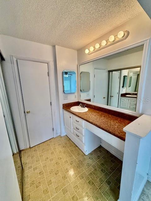 Image 14 of 23 For 5269 Vineland Road 101