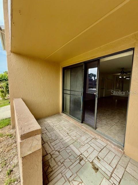 Image 20 of 23 For 5269 Vineland Road 101