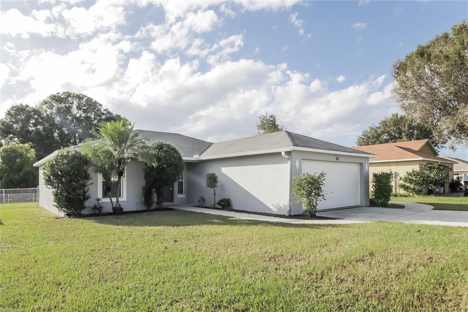 Image 3 of 16 For 103 Eagle Point Boulevard