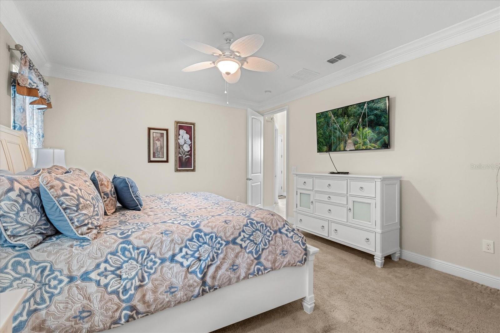 Image 15 of 56 For 1084 Castle Pines Court