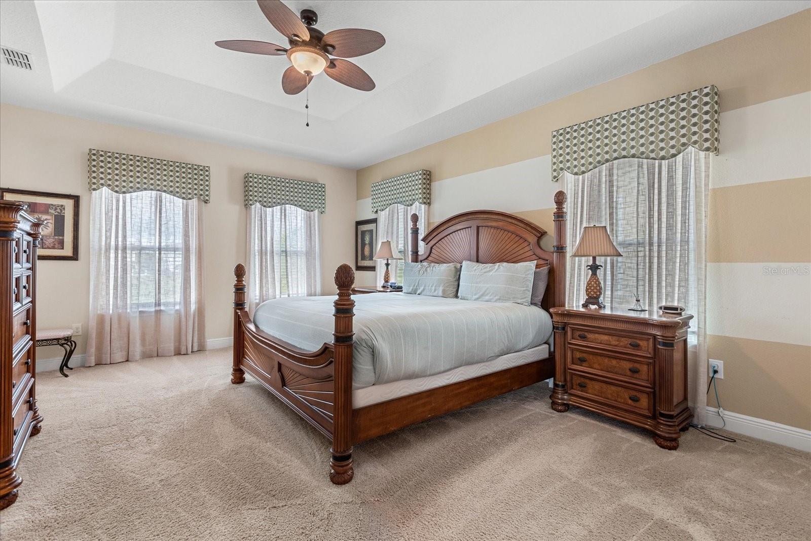 Image 24 of 56 For 1084 Castle Pines Court